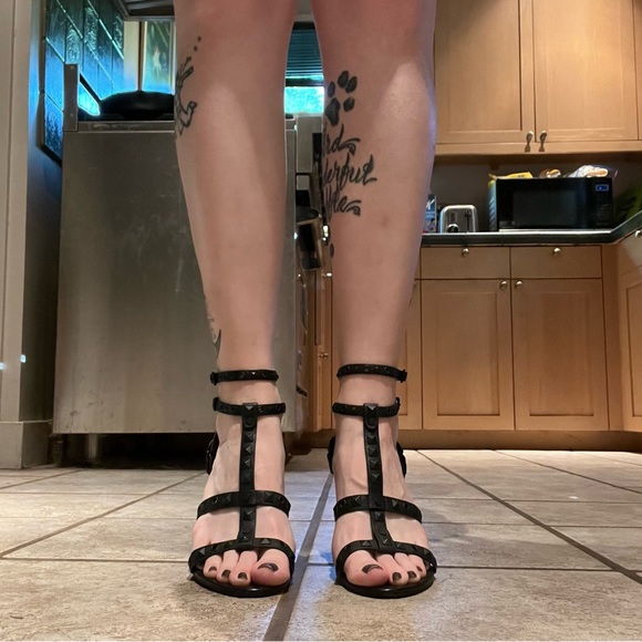 Kenneth Cole Tabb 11 black leather studded sandal rockstud - Picture 4 of 10